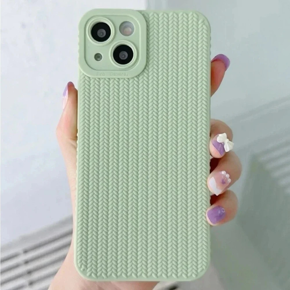⚠️Clearance iPhone 14/Pro/Pro Max Green Textured Phone Case - Picture 2 of 4